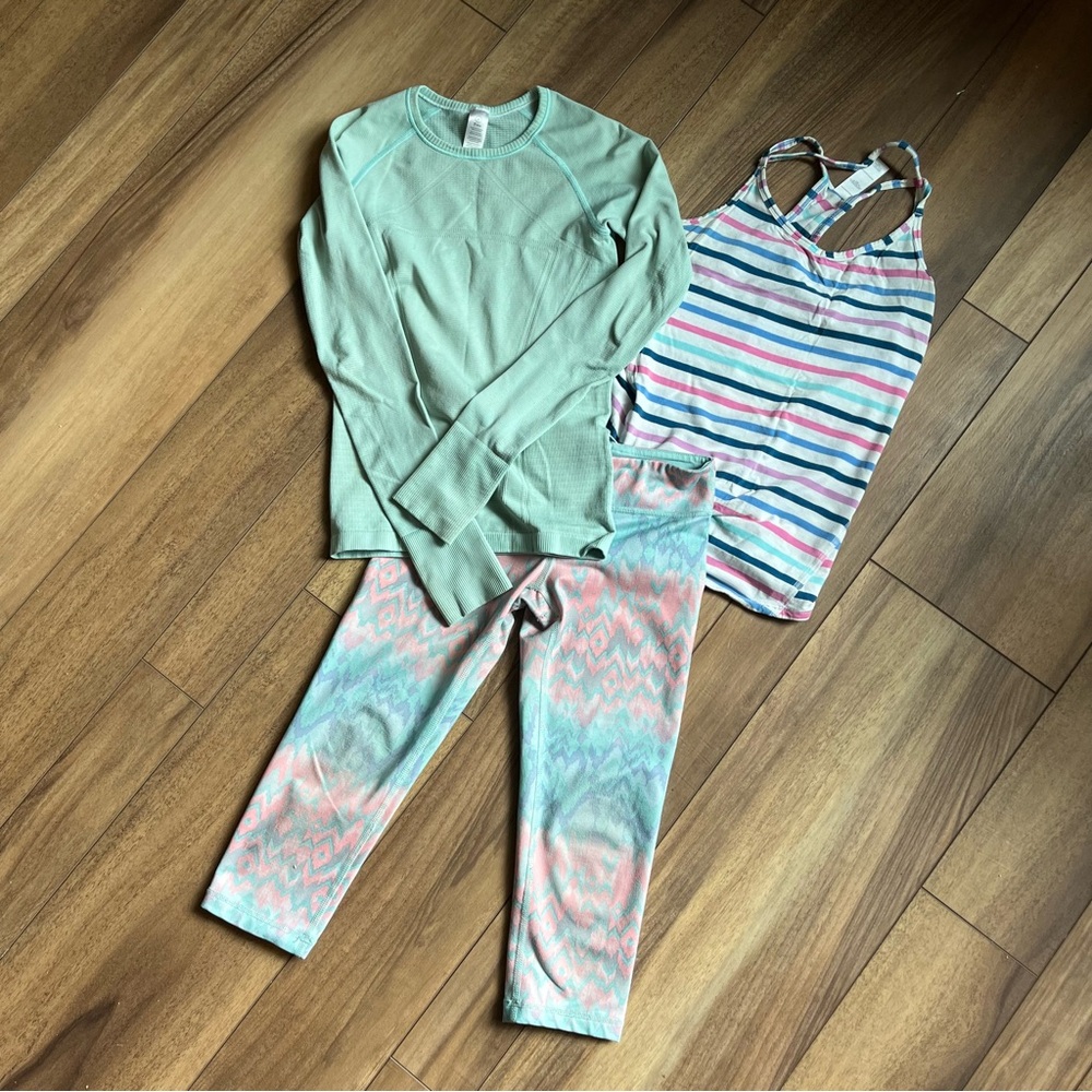 Ivivva by lululemon girls size 8 bundle tanks, cropped leggings and swiftly